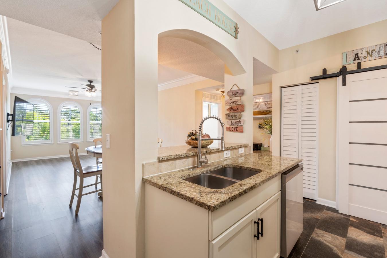 Welcome home to this Beautifully updated condo situated right in St. J – image 15