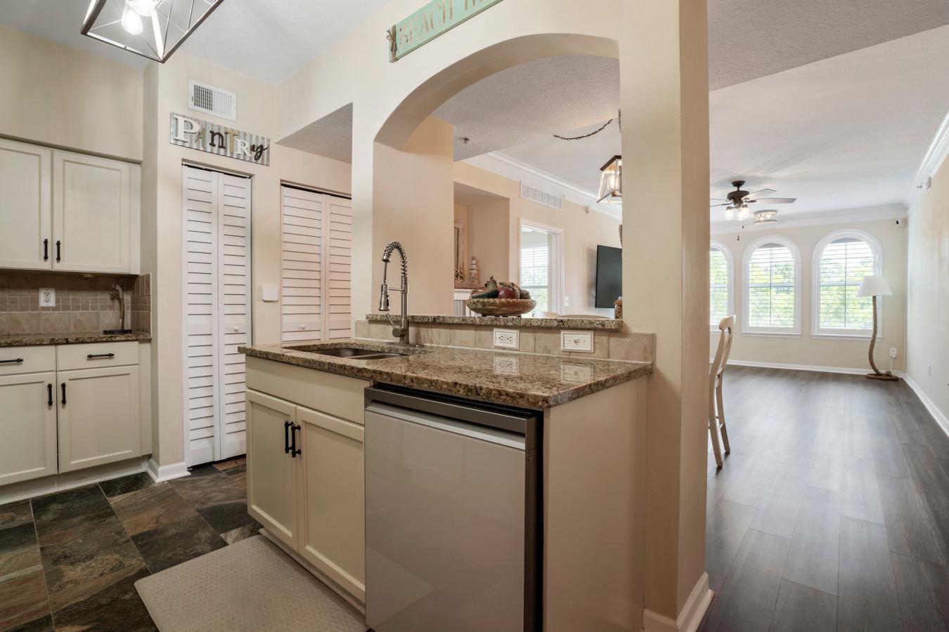 Welcome home to this Beautifully updated condo situated right in St. J – image 13