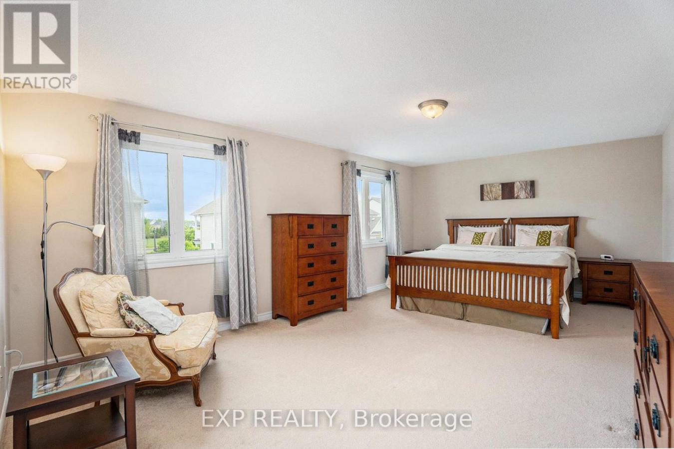 Ottawa, ON, K2J 0T8, Canada, 6 Bedrooms Bedrooms, ,5 BathroomsBathrooms,Residential,For Sale,1858628