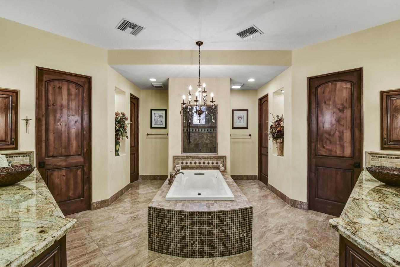 Gold Canyon, Pinal, 85118, United States, 3 Bedrooms Bedrooms, ,3 BathroomsBathrooms,Residential,For Sale,1841149
