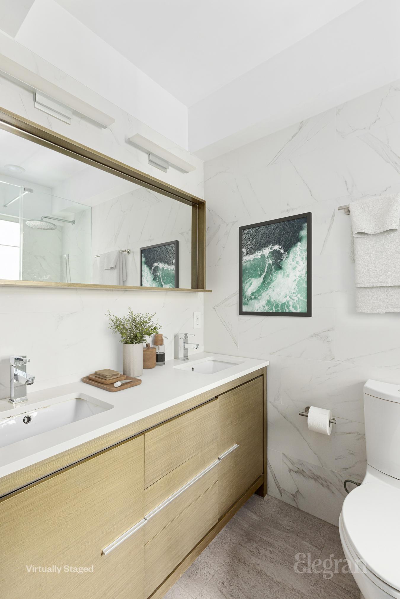 New York, New York, 10001, United States, 4 Bedrooms Bedrooms, ,2 BathroomsBathrooms,Residential,For Sale,1841147