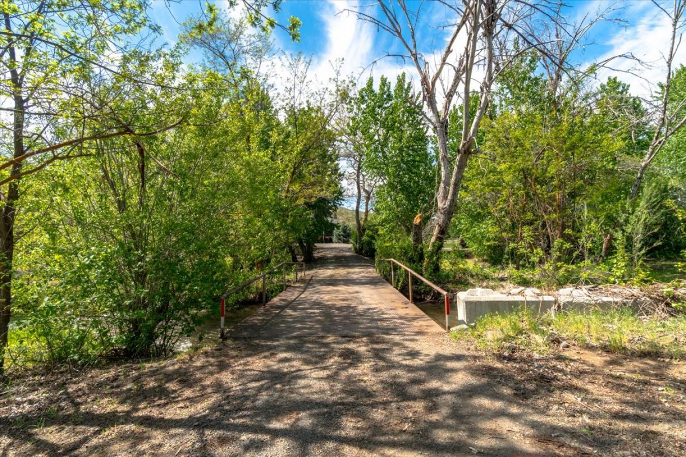 Cambridge, Washington, 83610, United States, 4 Bedrooms Bedrooms, ,3 BathroomsBathrooms,Residential,For Sale,1858623