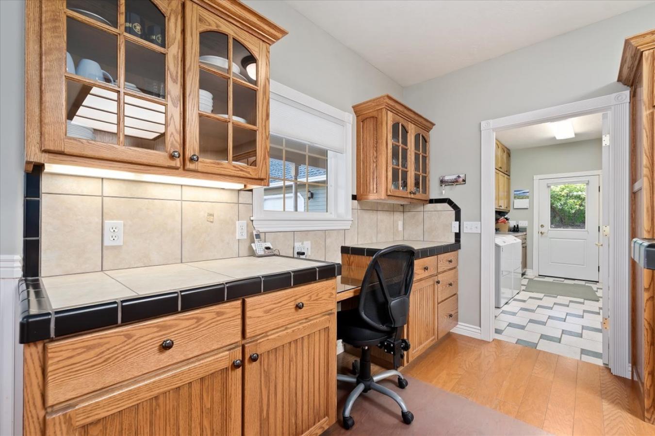 Cambridge, Washington, 83610, United States, 4 Bedrooms Bedrooms, ,3 BathroomsBathrooms,Residential,For Sale,1858623