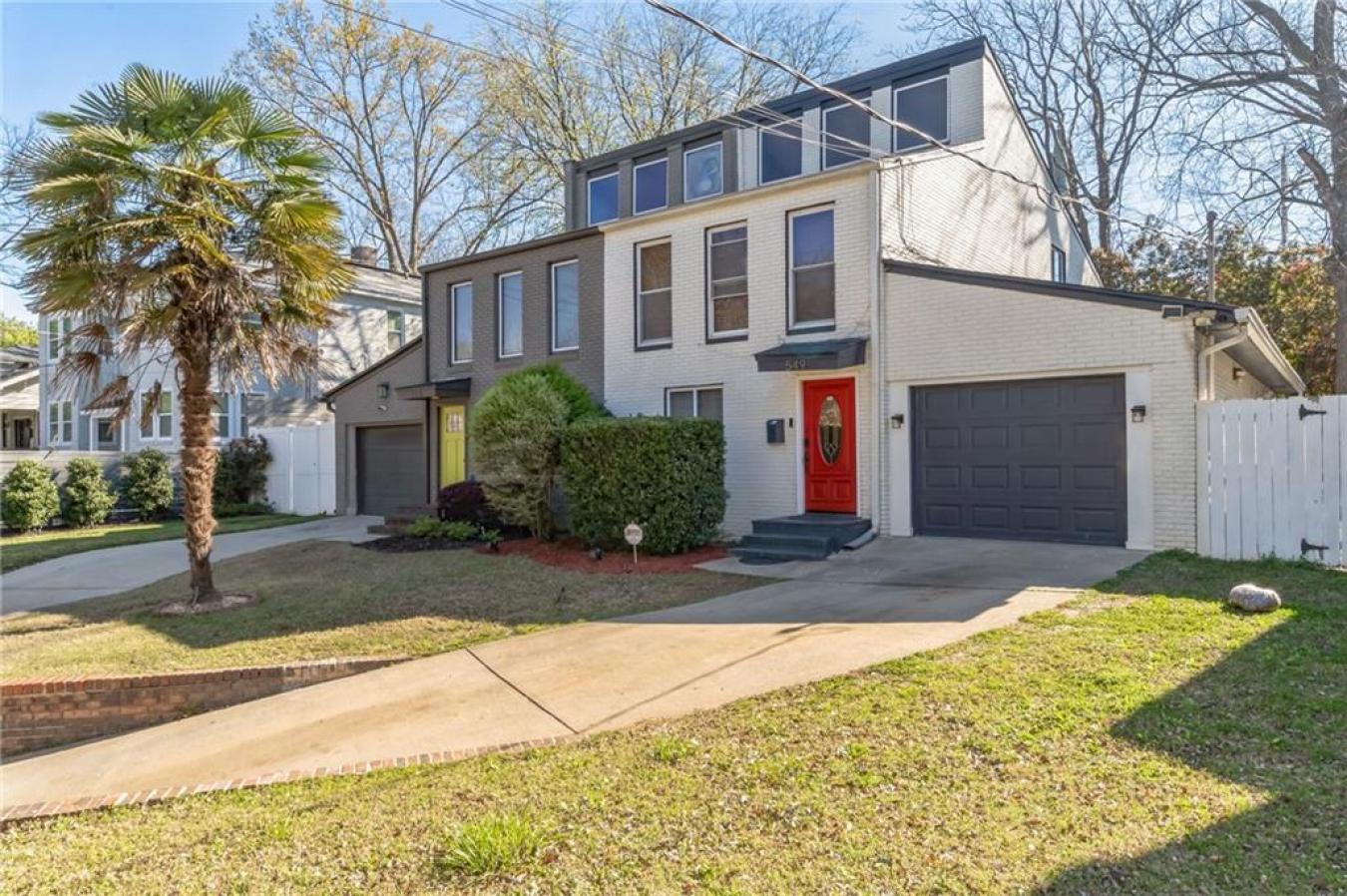 Atlanta, Georgia, 30308, United States, 2 Bedrooms Bedrooms, ,2 BathroomsBathrooms,Residential,For Sale,1858621