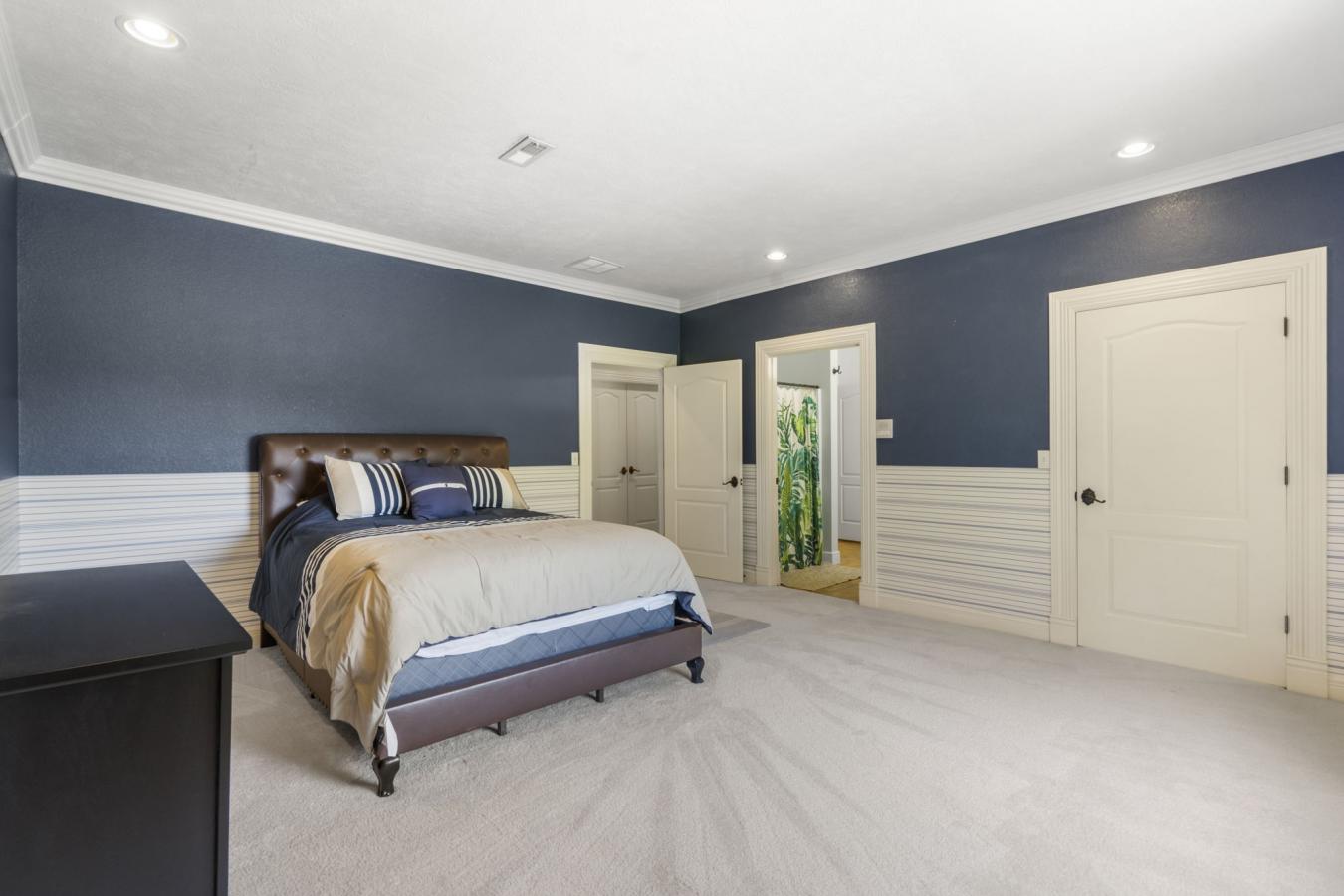 Branson, Taney, 65616, United States, 5 Bedrooms Bedrooms, ,3 BathroomsBathrooms,Residential,For Sale,1858619