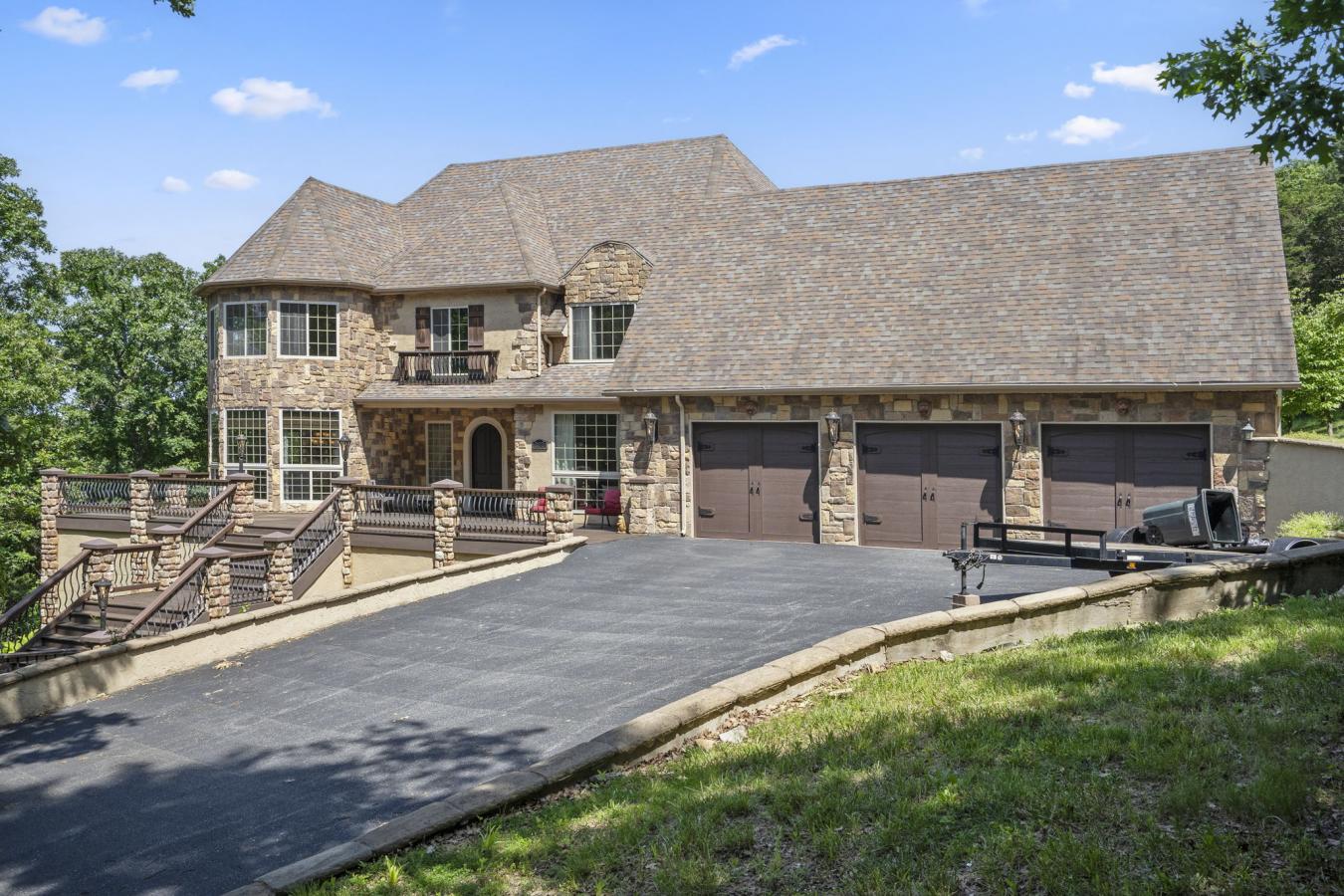 Branson, Taney, 65616, United States, 5 Bedrooms Bedrooms, ,3 BathroomsBathrooms,Residential,For Sale,1858619