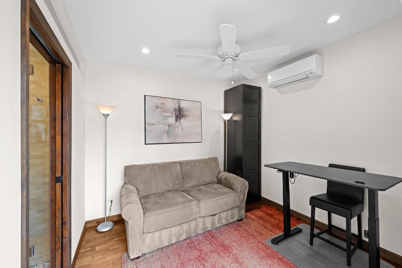 West Hollywood, California, 90046, United States, 3 Bedrooms Bedrooms, ,2 BathroomsBathrooms,Residential,For Sale,1858617