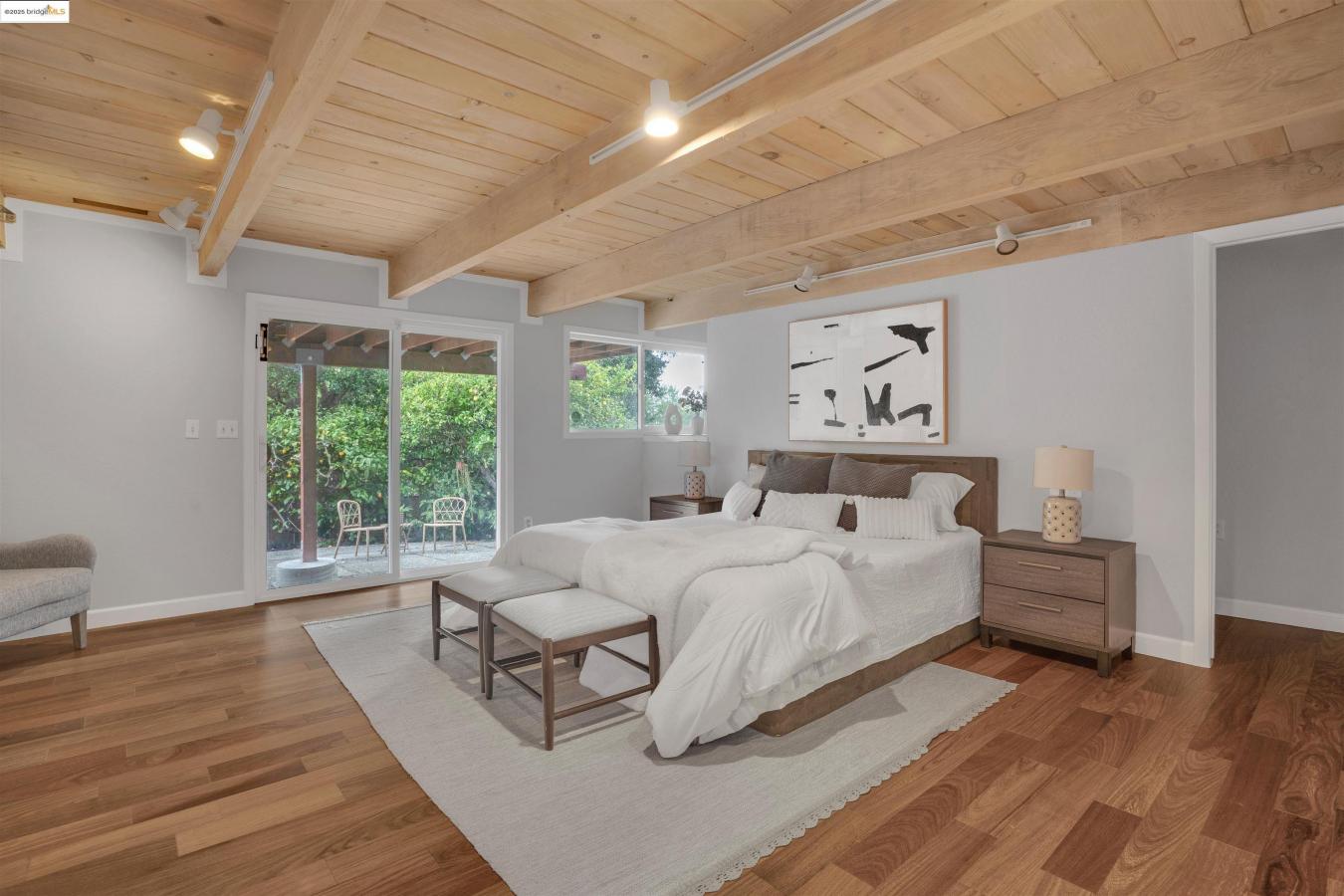 El Cerrito, California, 94530, United States, 4 Bedrooms Bedrooms, ,2 BathroomsBathrooms,Residential,For Sale,1858615