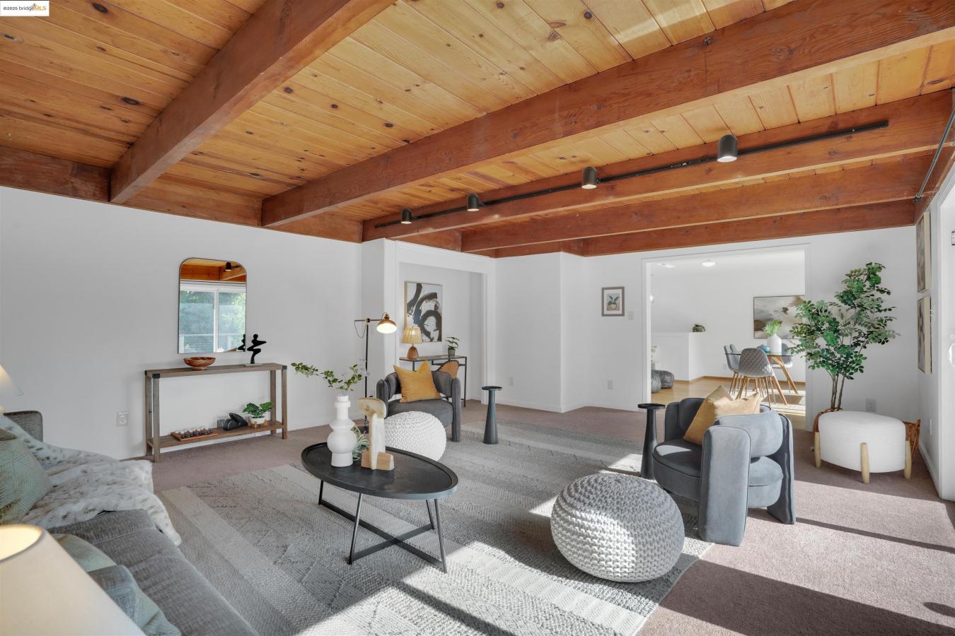 El Cerrito, California, 94530, United States, 4 Bedrooms Bedrooms, ,2 BathroomsBathrooms,Residential,For Sale,1858615