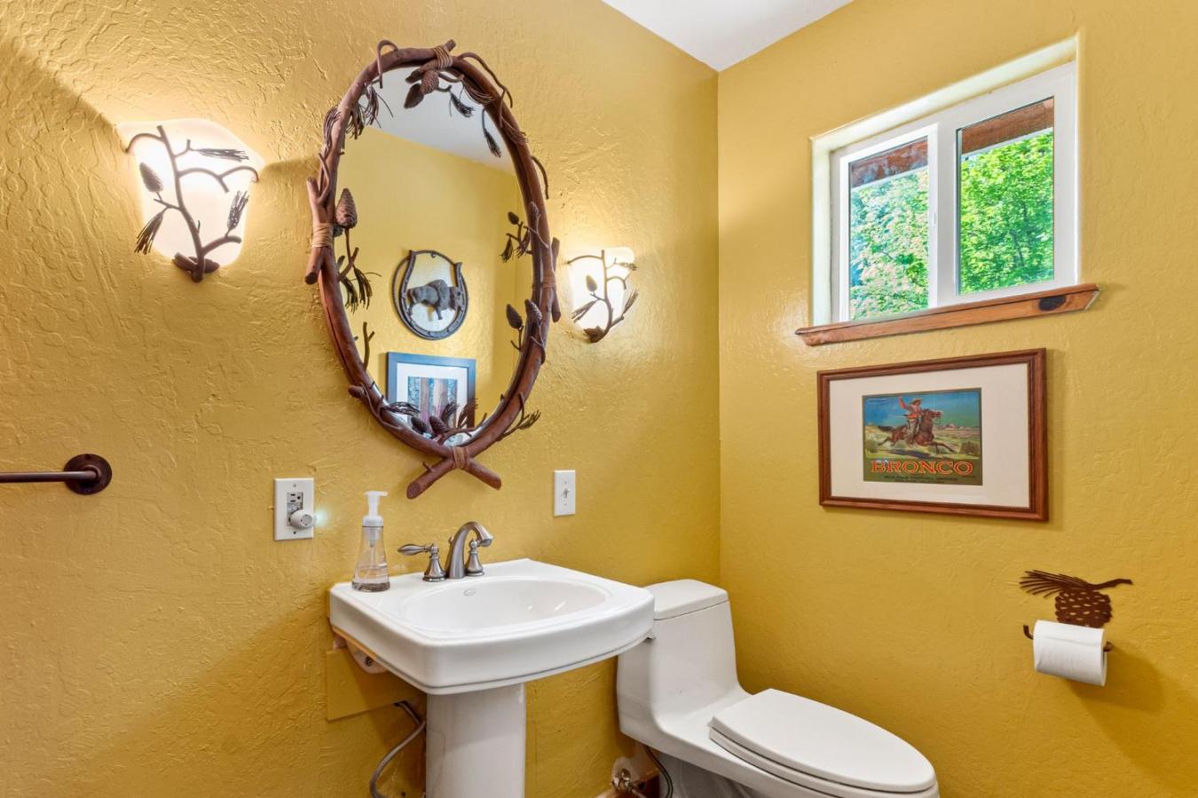 Placerville, California, 95667, United States, 4 Bedrooms Bedrooms, ,3 BathroomsBathrooms,Residential,For Sale,1858614