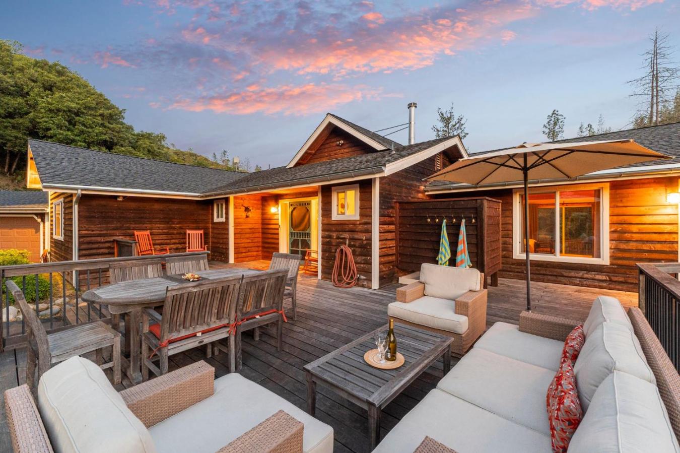 Placerville, California, 95667, United States, 4 Bedrooms Bedrooms, ,3 BathroomsBathrooms,Residential,For Sale,1858614