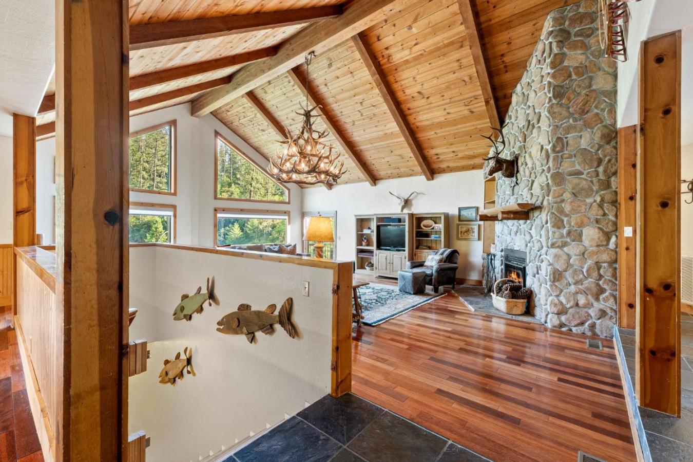 Placerville, California, 95667, United States, 4 Bedrooms Bedrooms, ,3 BathroomsBathrooms,Residential,For Sale,1858614