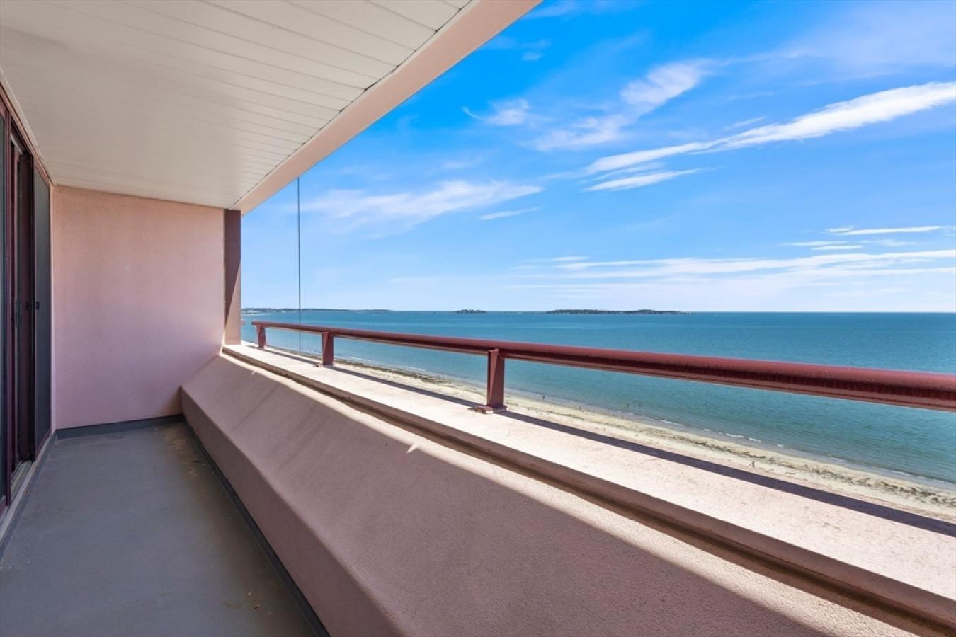 Revere, Massachusetts, 02151, United States, 2 Bedrooms Bedrooms, ,2 BathroomsBathrooms,Residential,For Sale,1858611