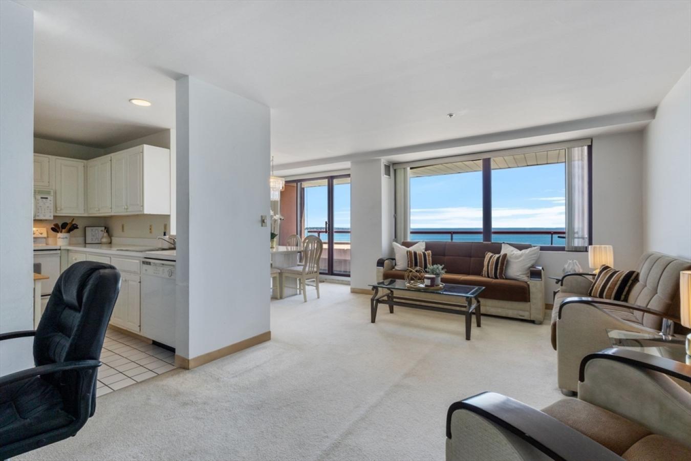 Revere, Massachusetts, 02151, United States, 2 Bedrooms Bedrooms, ,2 BathroomsBathrooms,Residential,For Sale,1858611