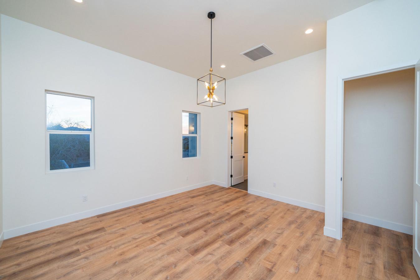 Lake Havasu City, Arizona, 86404, United States, 4 Bedrooms Bedrooms, ,4 BathroomsBathrooms,Residential,For Sale,1858608