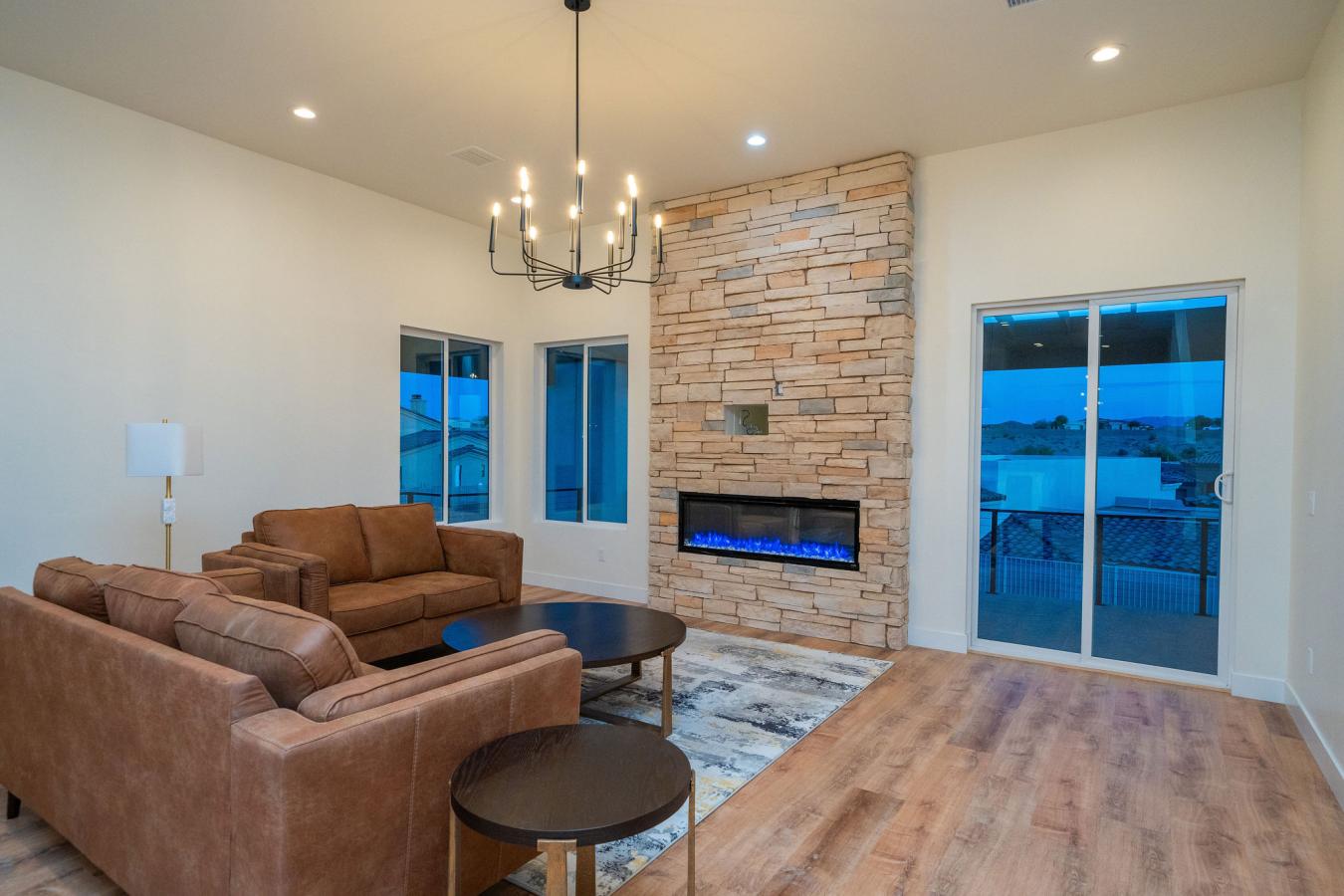 Lake Havasu City, Arizona, 86404, United States, 4 Bedrooms Bedrooms, ,4 BathroomsBathrooms,Residential,For Sale,1858608