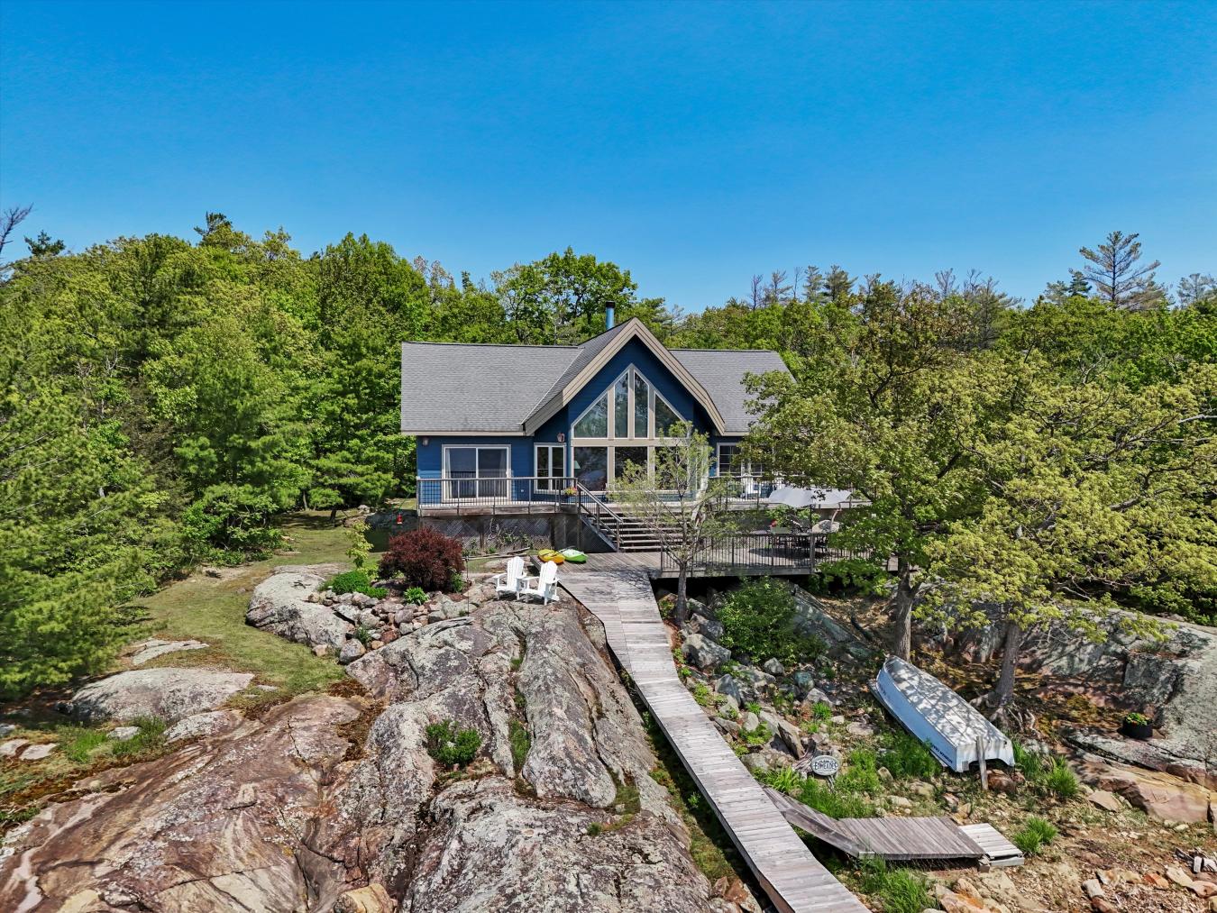 Georgian Bay, Muskoka, P0E 1E0, Canada, 3 Bedrooms Bedrooms, ,2 BathroomsBathrooms,Residential,For Sale,1858605
