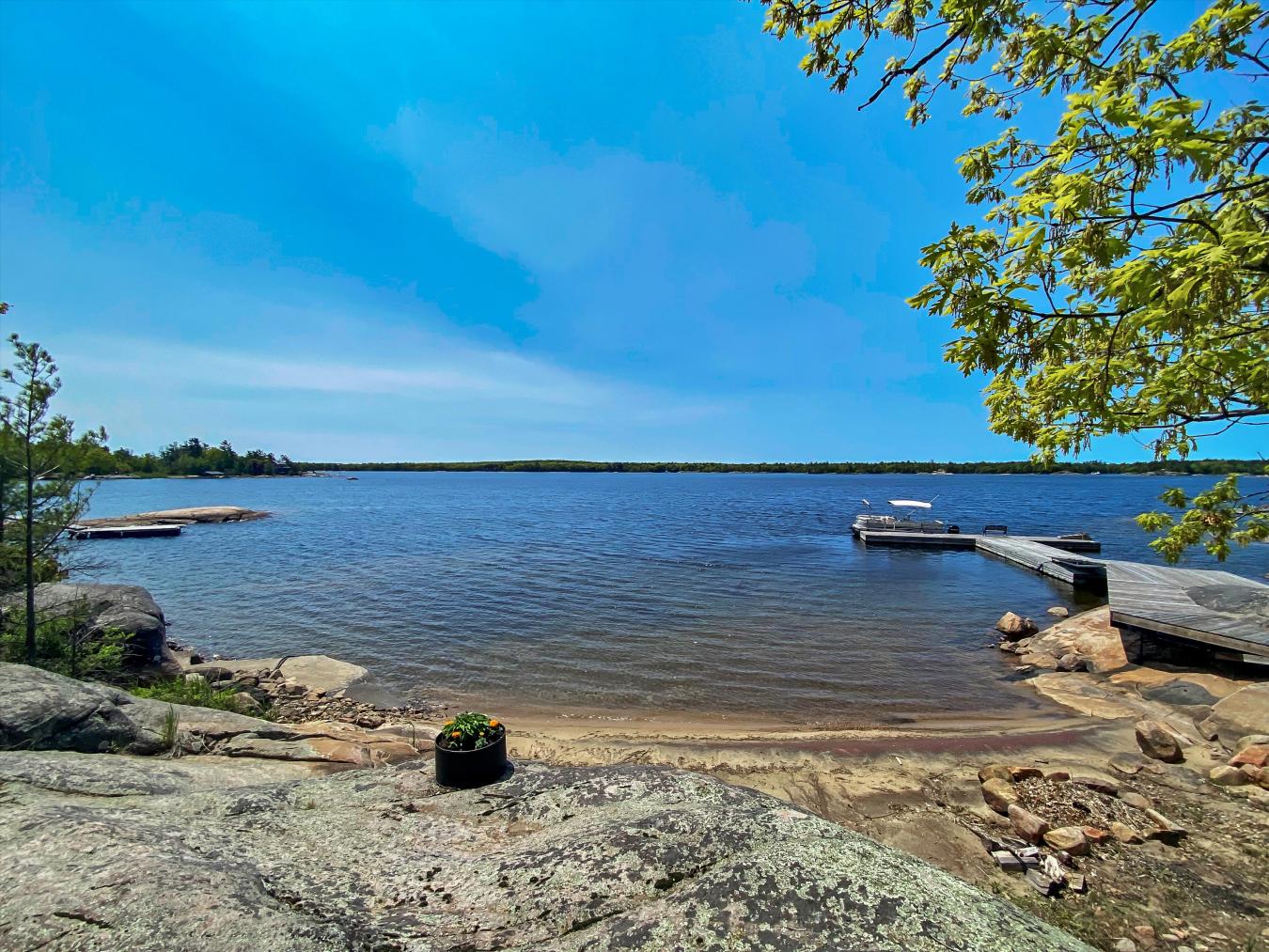 Georgian Bay, Muskoka, P0E 1E0, Canada, 3 Bedrooms Bedrooms, ,2 BathroomsBathrooms,Residential,For Sale,1858605