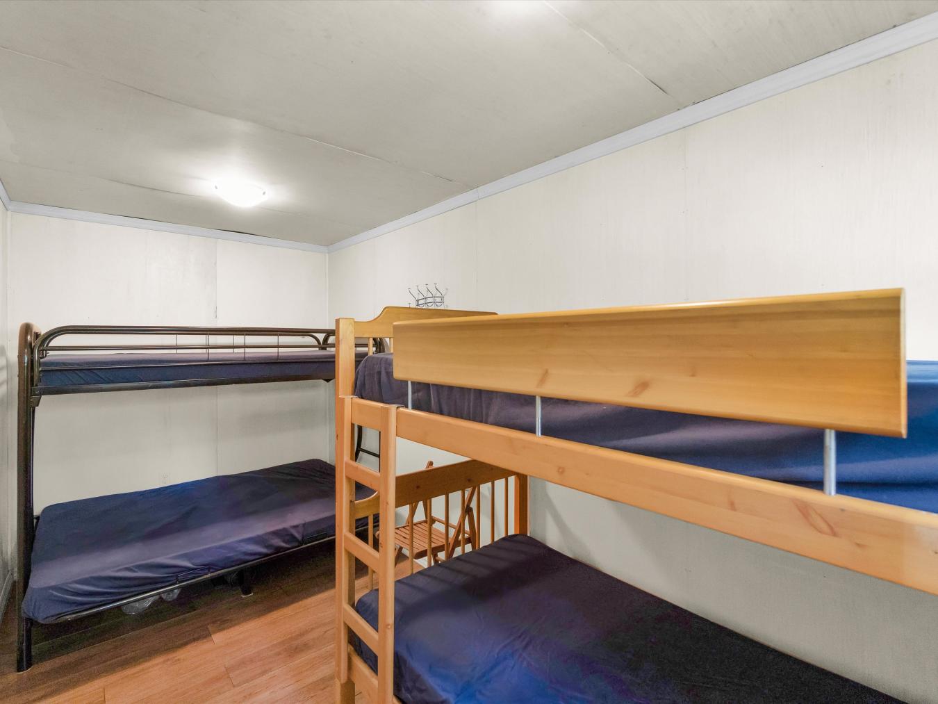 Georgian Bay, Muskoka, P0E 1E0, Canada, 3 Bedrooms Bedrooms, ,2 BathroomsBathrooms,Residential,For Sale,1858605