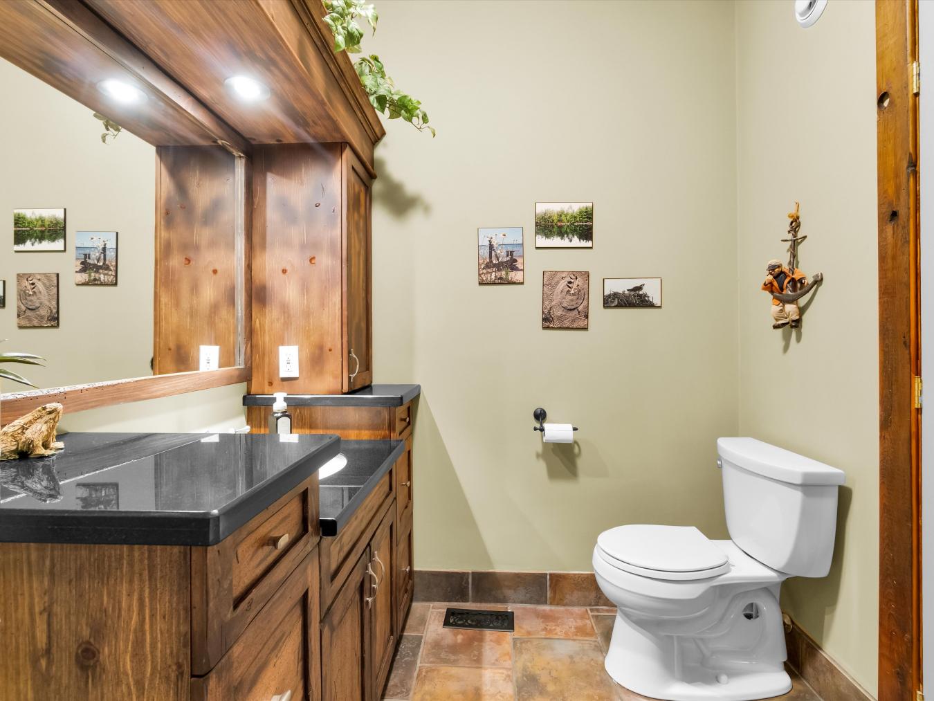 Georgian Bay, Muskoka, P0E 1E0, Canada, 3 Bedrooms Bedrooms, ,2 BathroomsBathrooms,Residential,For Sale,1858605