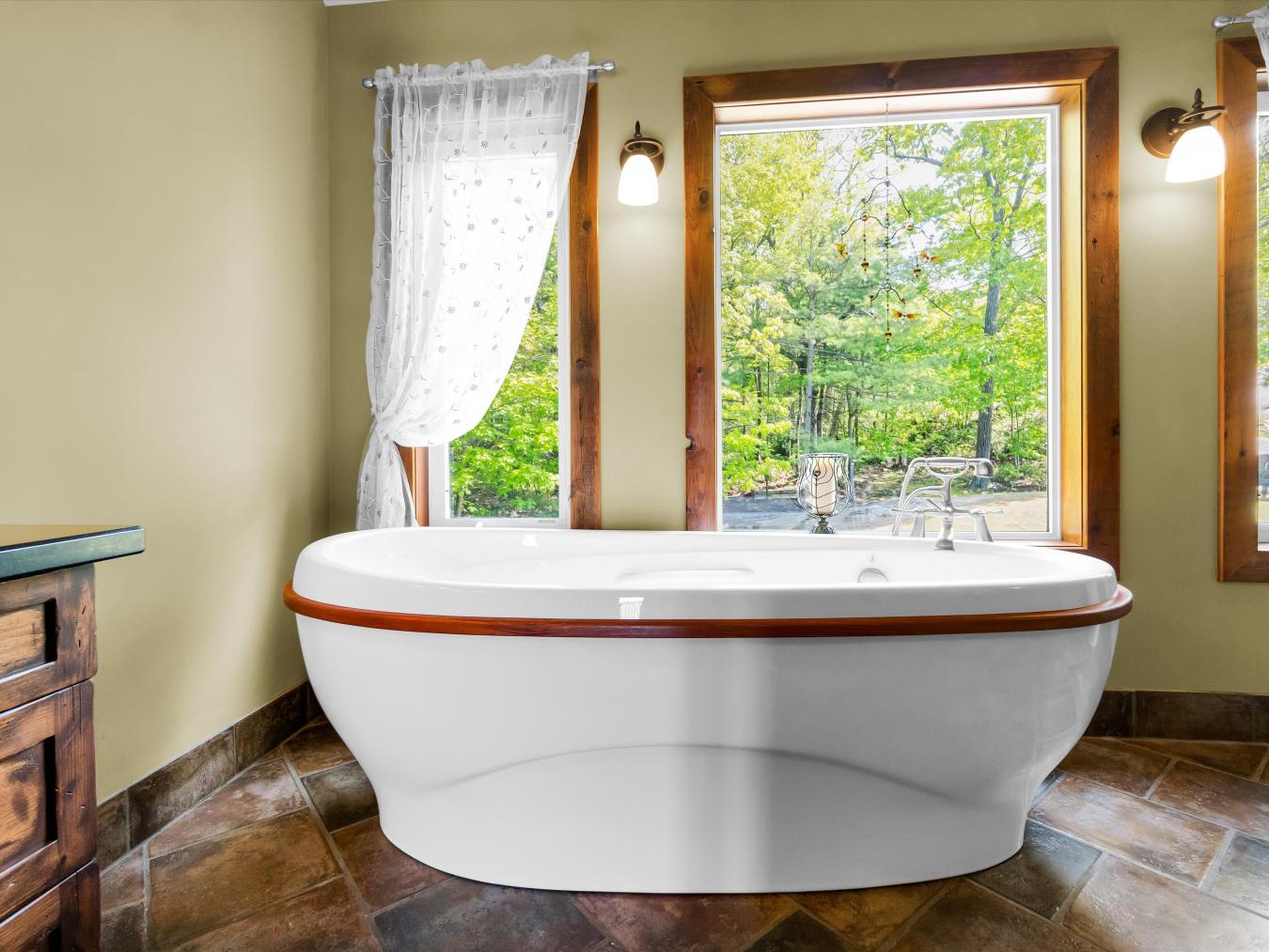 Georgian Bay, Muskoka, P0E 1E0, Canada, 3 Bedrooms Bedrooms, ,2 BathroomsBathrooms,Residential,For Sale,1858605