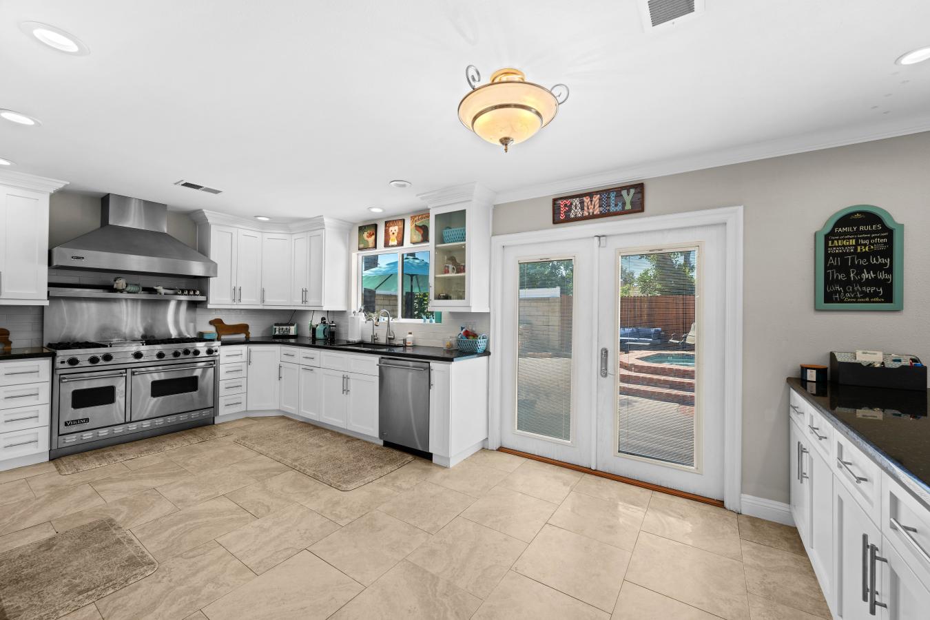 West Hills, California, 91304, United States, 5 Bedrooms Bedrooms, ,3 BathroomsBathrooms,Residential,For Sale,1858603