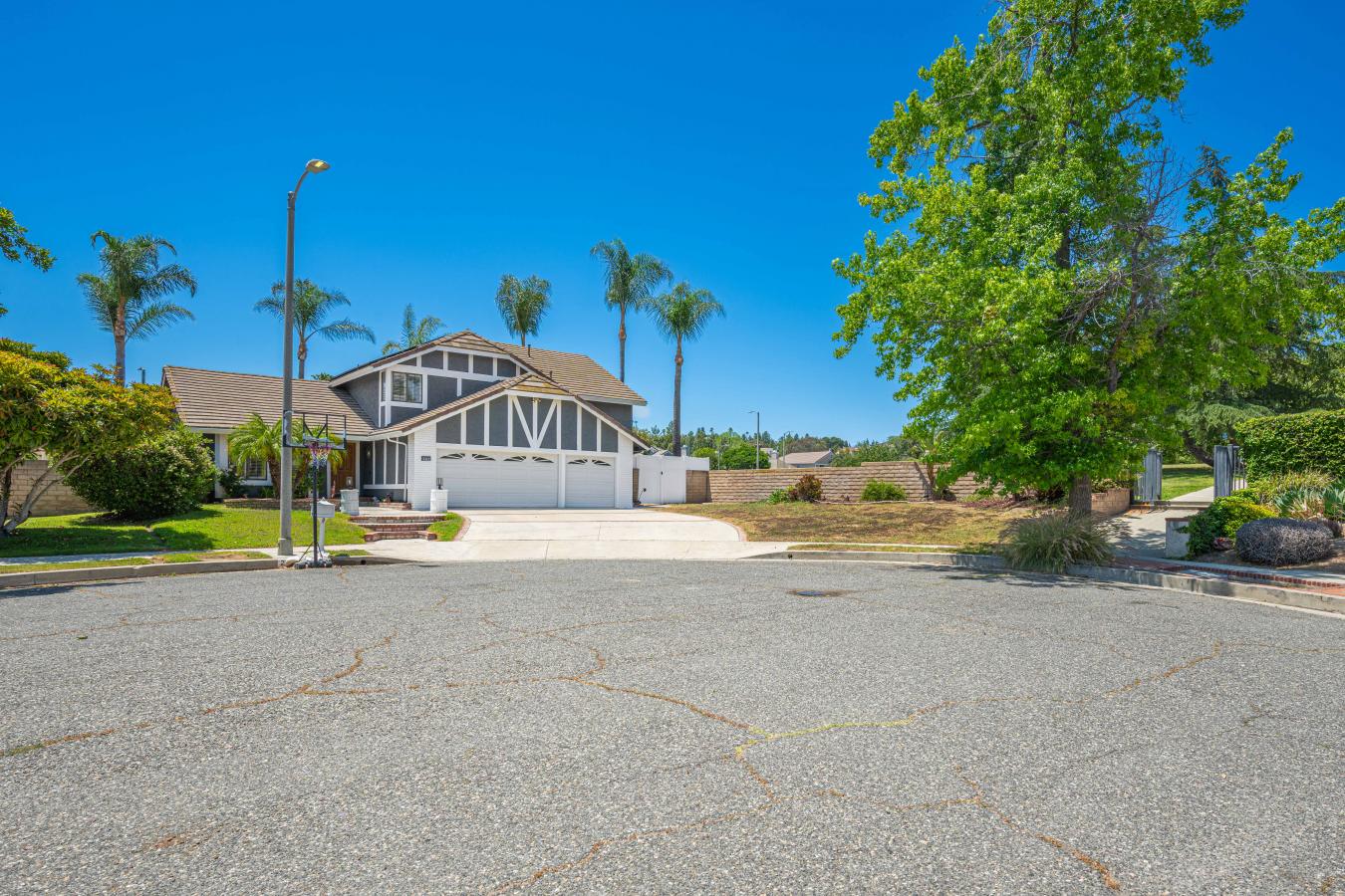 West Hills, California, 91304, United States, 5 Bedrooms Bedrooms, ,3 BathroomsBathrooms,Residential,For Sale,1858603