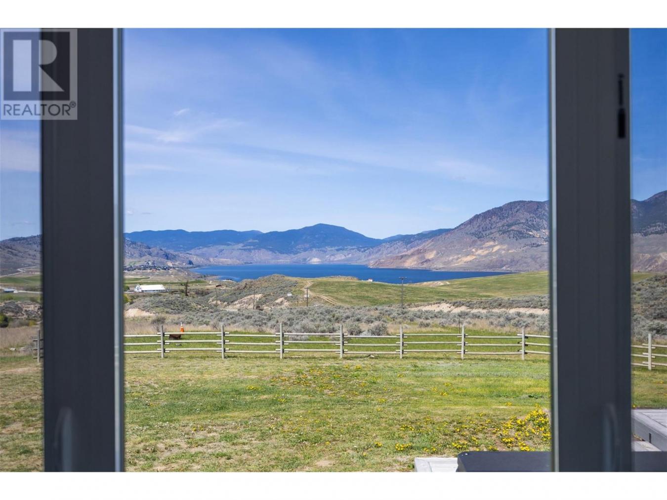 Kamloops, BC, V1S2A2, United States, 5 Bedrooms Bedrooms, ,Residential,For Sale,1858601