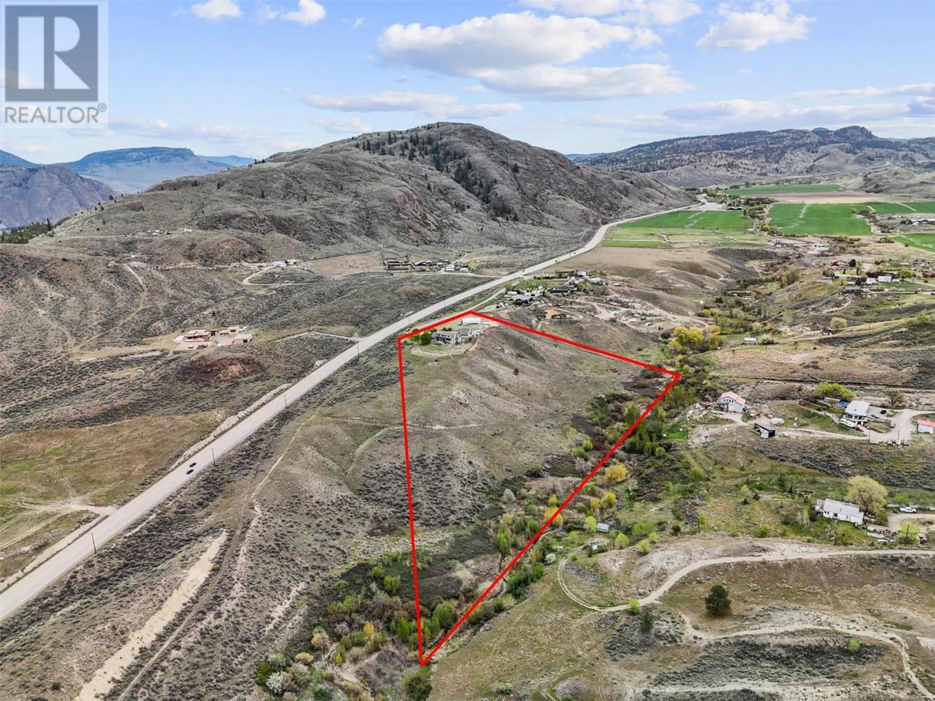 Kamloops, BC, V1S2A2, United States, 5 Bedrooms Bedrooms, ,Residential,For Sale,1858601