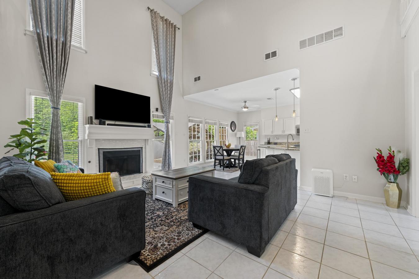 Collierville, Tennessee, 38017, United States, 4 Bedrooms Bedrooms, ,3 BathroomsBathrooms,Residential,For Sale,1858600