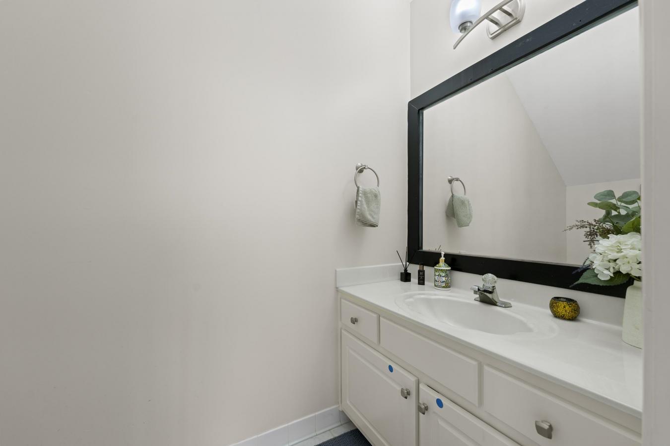 Collierville, Tennessee, 38017, United States, 4 Bedrooms Bedrooms, ,3 BathroomsBathrooms,Residential,For Sale,1858600