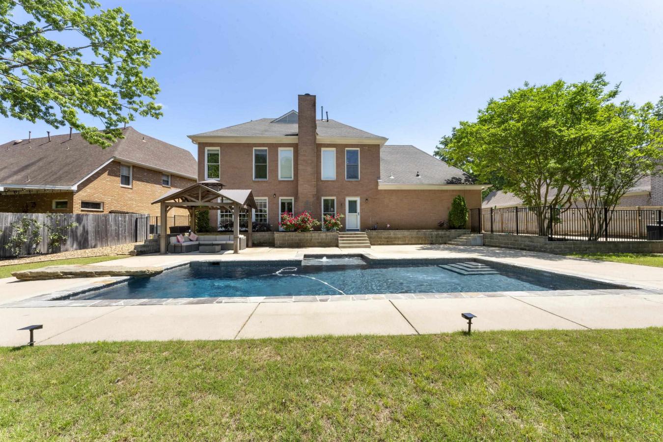 Collierville, Tennessee, 38017, United States, 4 Bedrooms Bedrooms, ,3 BathroomsBathrooms,Residential,For Sale,1858600