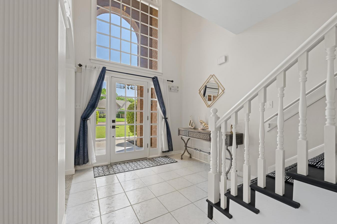 Collierville, Tennessee, 38017, United States, 4 Bedrooms Bedrooms, ,3 BathroomsBathrooms,Residential,For Sale,1858600