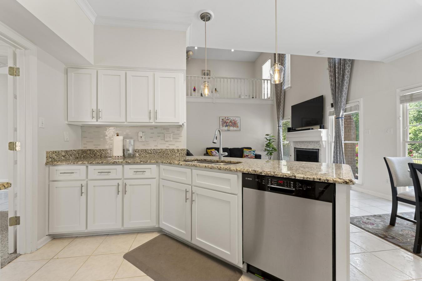 Collierville, Tennessee, 38017, United States, 4 Bedrooms Bedrooms, ,3 BathroomsBathrooms,Residential,For Sale,1858600