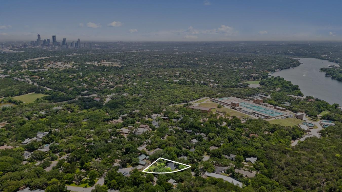 Austin, Texas, 78731, United States, 4 Bedrooms Bedrooms, ,2 BathroomsBathrooms,Residential,For Sale,1858598