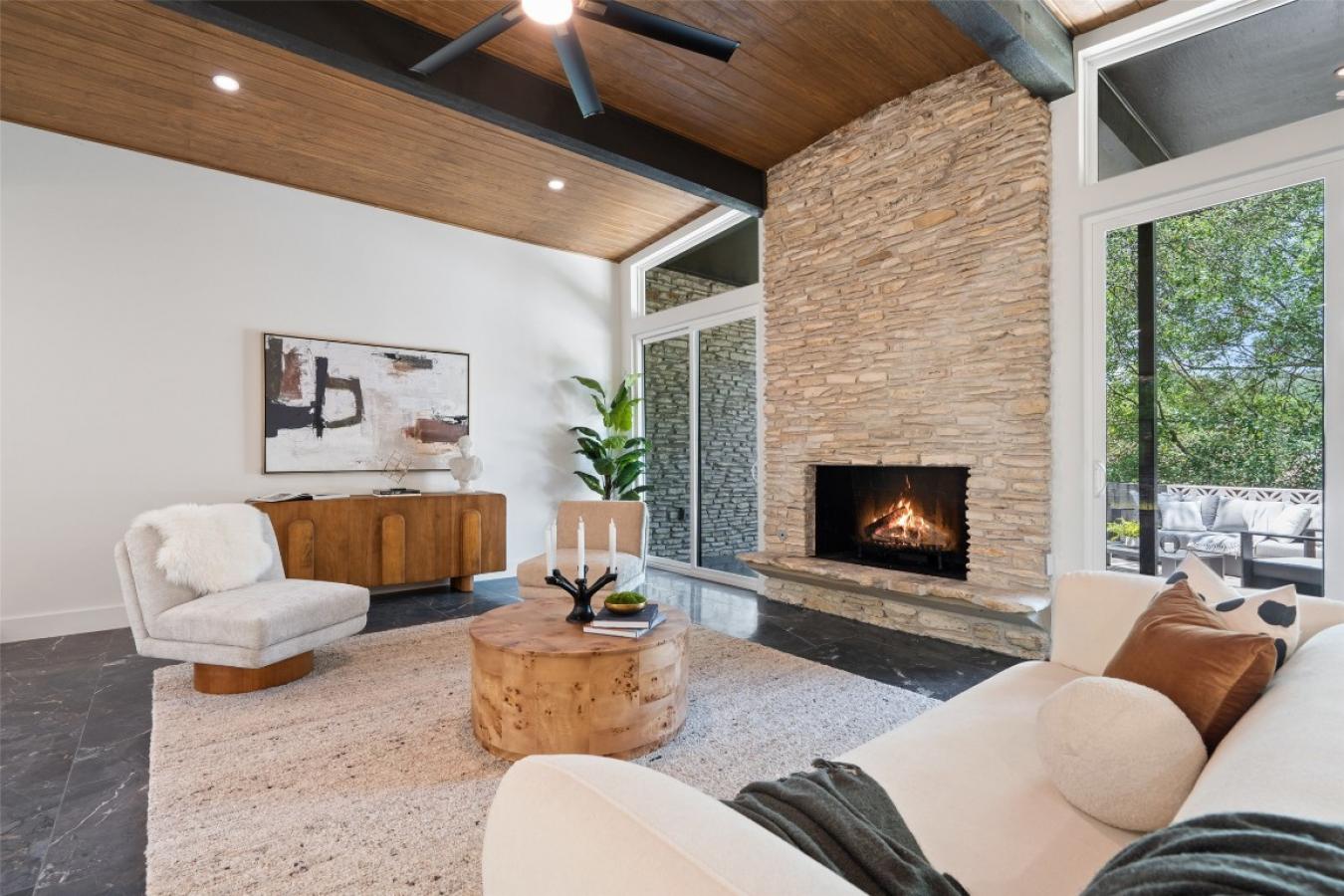 Austin, Texas, 78731, United States, 4 Bedrooms Bedrooms, ,2 BathroomsBathrooms,Residential,For Sale,1858598