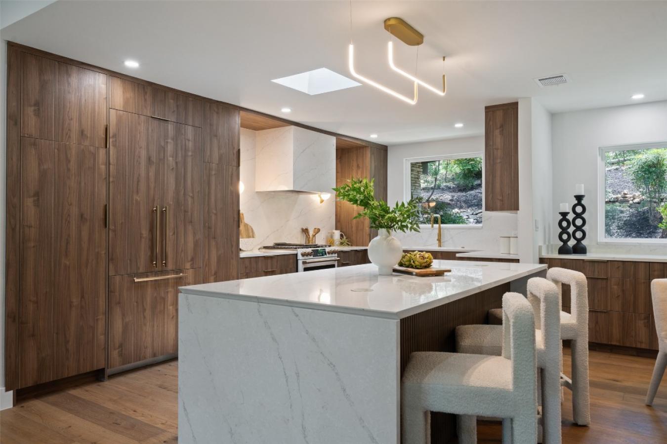 Austin, Texas, 78731, United States, 4 Bedrooms Bedrooms, ,2 BathroomsBathrooms,Residential,For Sale,1858598