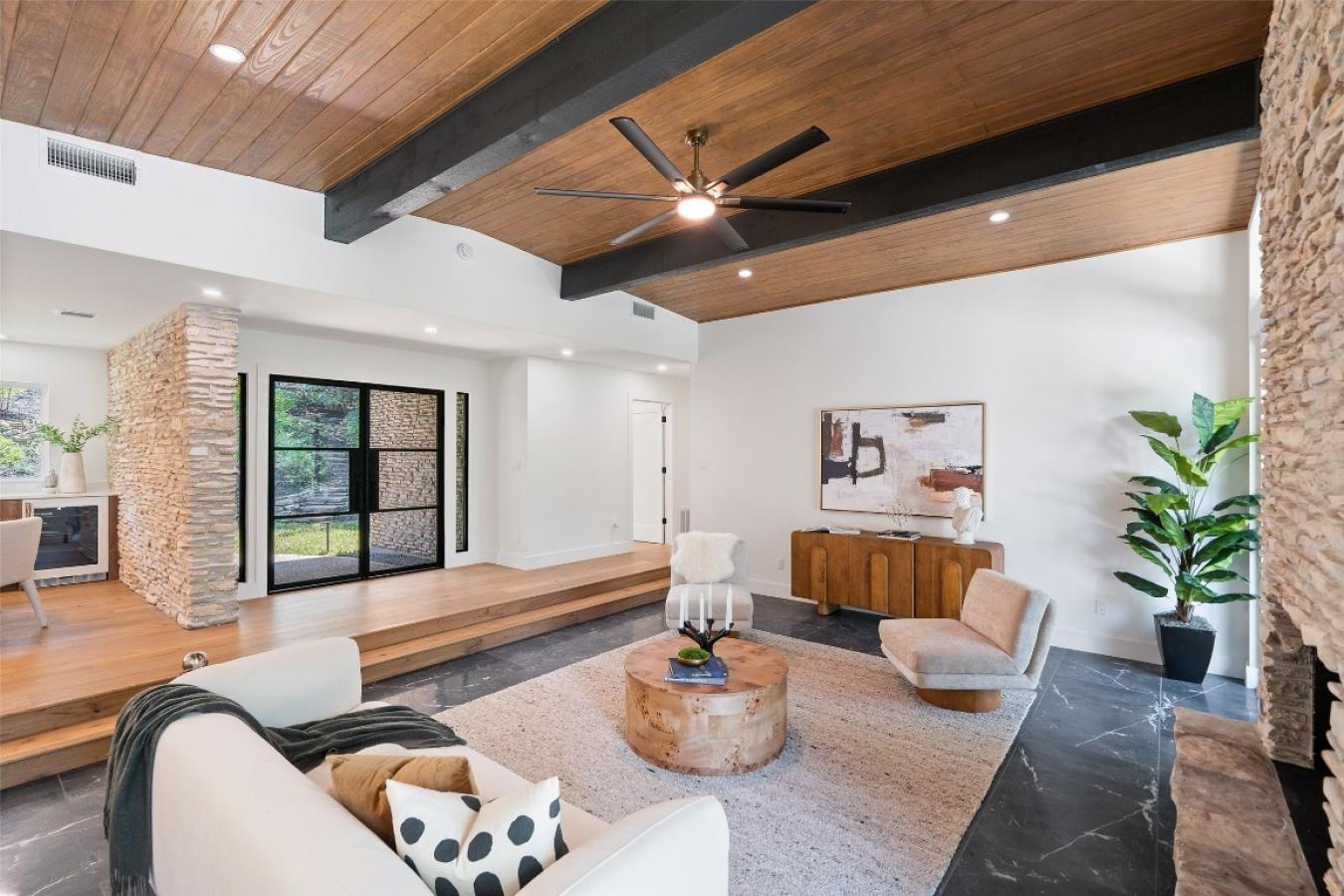 Austin, Texas, 78731, United States, 4 Bedrooms Bedrooms, ,2 BathroomsBathrooms,Residential,For Sale,1858598