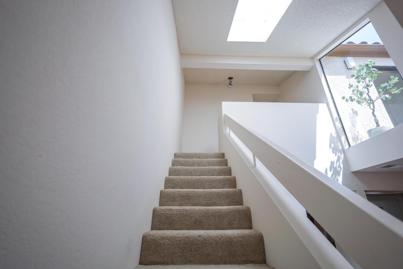 SANTA BARBARA, Santa Barbara, 93109, United States, 2 Bedrooms Bedrooms, ,2 BathroomsBathrooms,Residential,For Sale,1858597