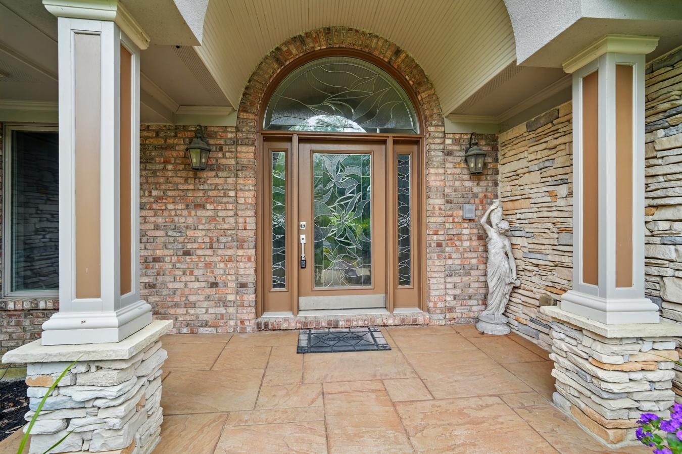 South Lebanon, Ohio, 45065, United States, 4 Bedrooms Bedrooms, ,3 BathroomsBathrooms,Residential,For Sale,1843237