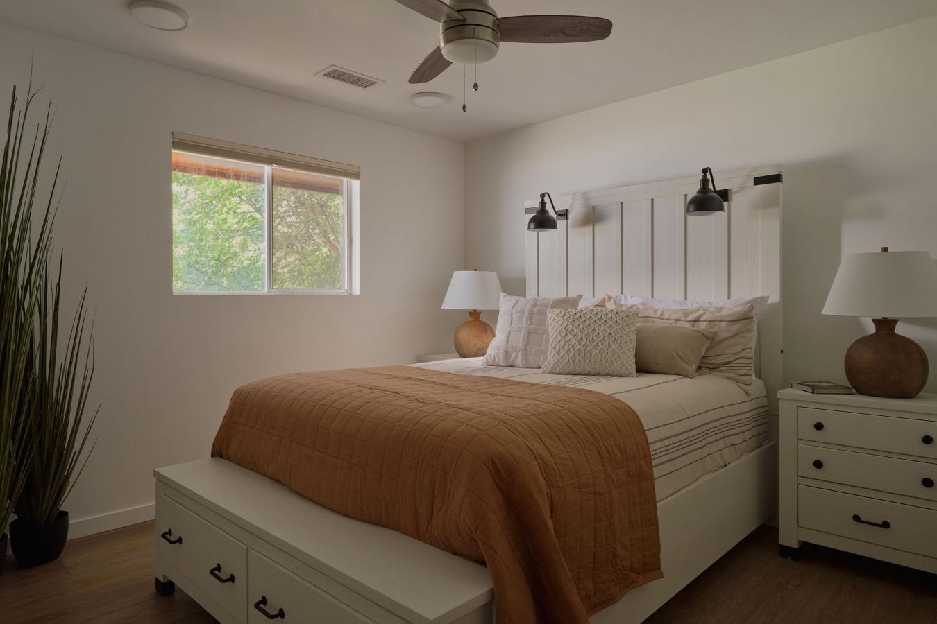 Sedona, Yavapai, 86351, United States, 2 Bedrooms Bedrooms, ,2 BathroomsBathrooms,Residential,For Sale,1844428