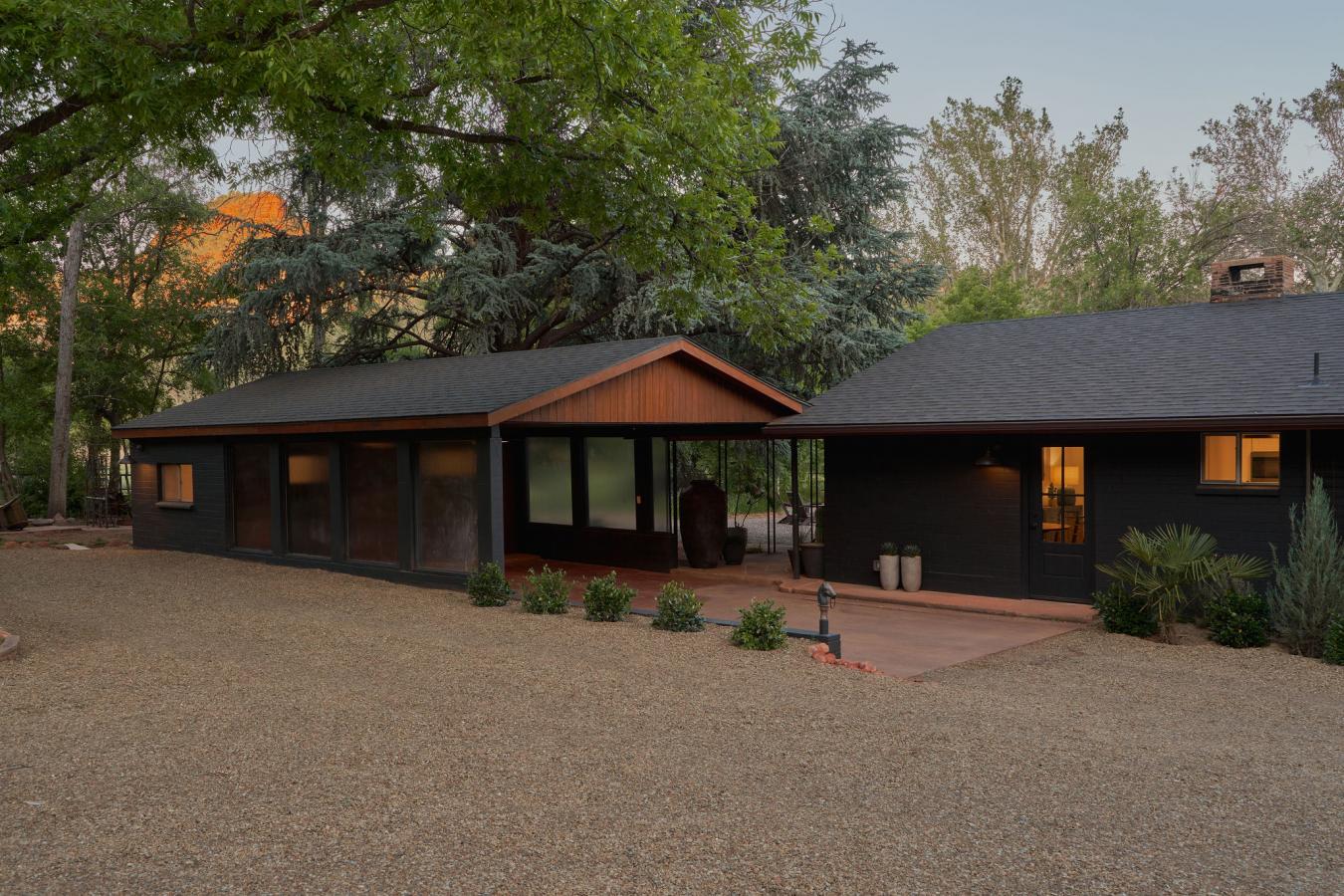 Sedona, Yavapai, 86351, United States, 2 Bedrooms Bedrooms, ,2 BathroomsBathrooms,Residential,For Sale,1844428