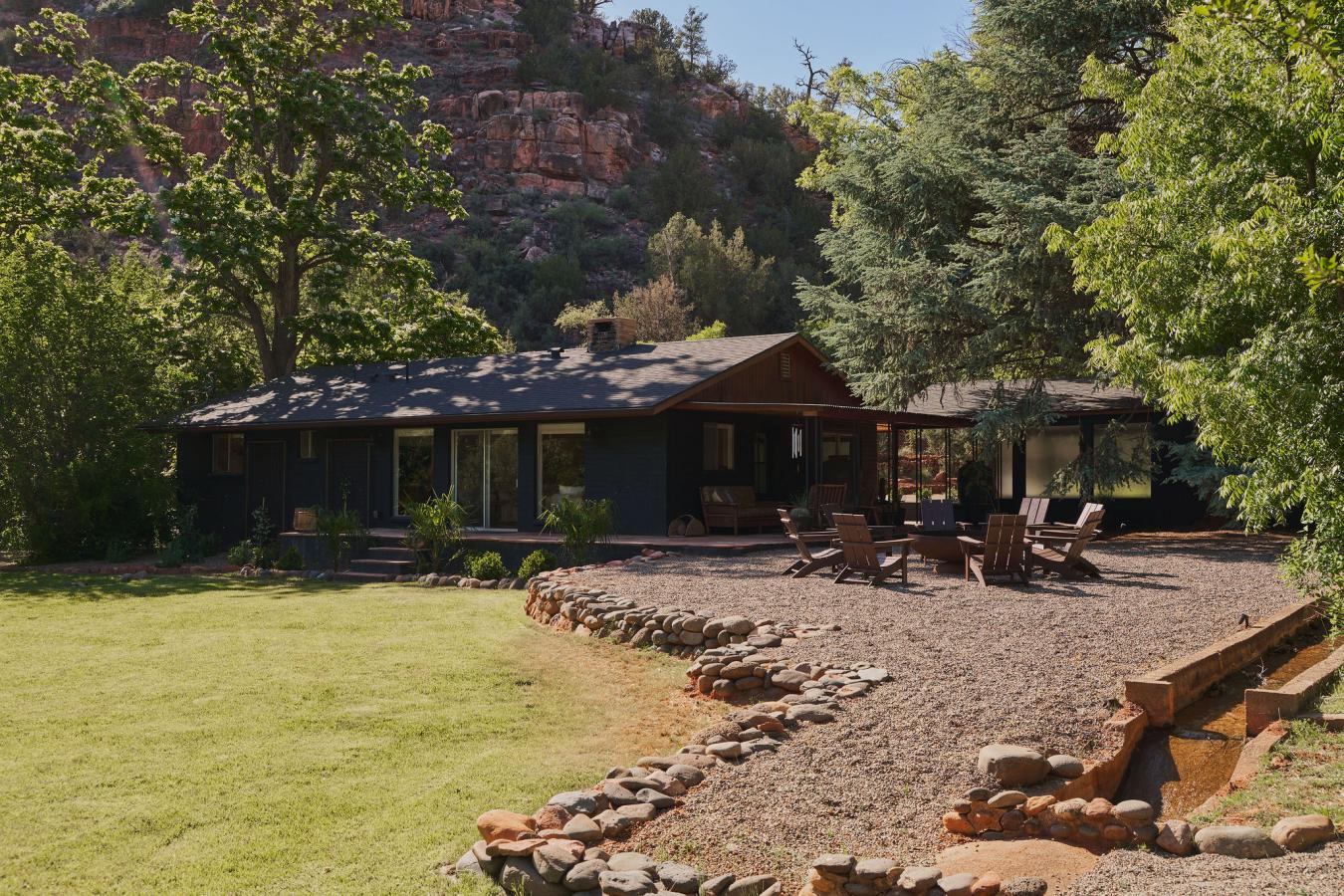 Sedona, Yavapai, 86351, United States, 2 Bedrooms Bedrooms, ,2 BathroomsBathrooms,Residential,For Sale,1844428