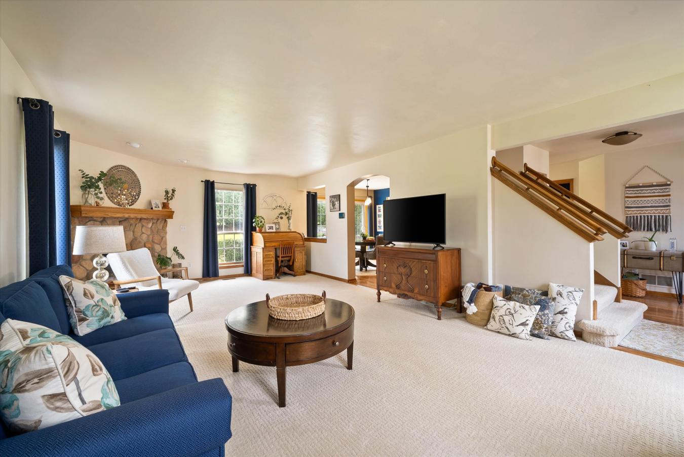 Port Washington, Ozaukee, 53074, United States, 4 Bedrooms Bedrooms, ,2 BathroomsBathrooms,Residential,For Sale,1844427