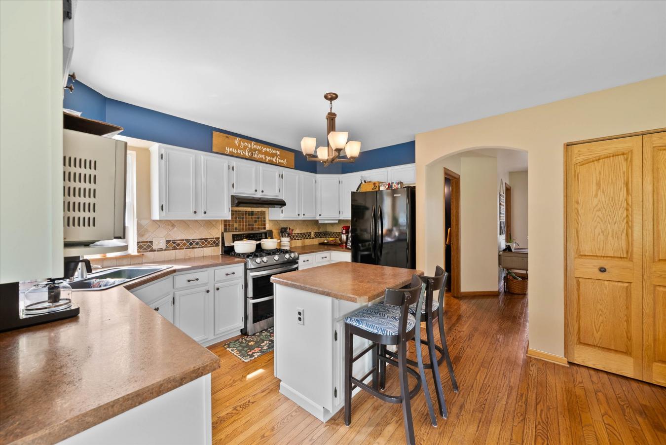 Port Washington, Ozaukee, 53074, United States, 4 Bedrooms Bedrooms, ,2 BathroomsBathrooms,Residential,For Sale,1844427