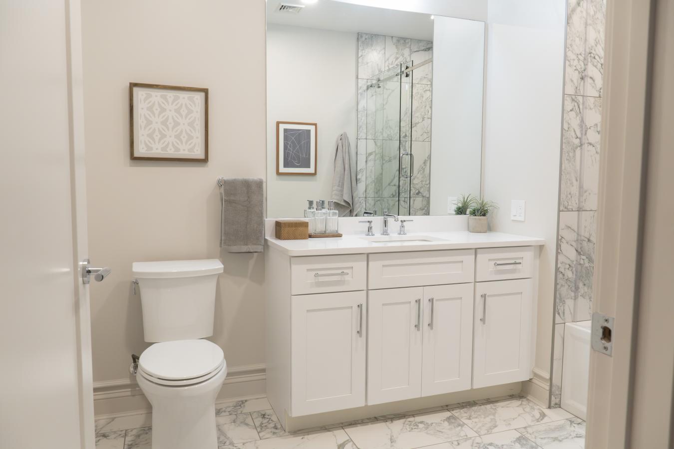 Saratoga Springs, Saratoga, 12866, United States, 2 Bedrooms Bedrooms, ,2 BathroomsBathrooms,Residential,For Sale,1844426