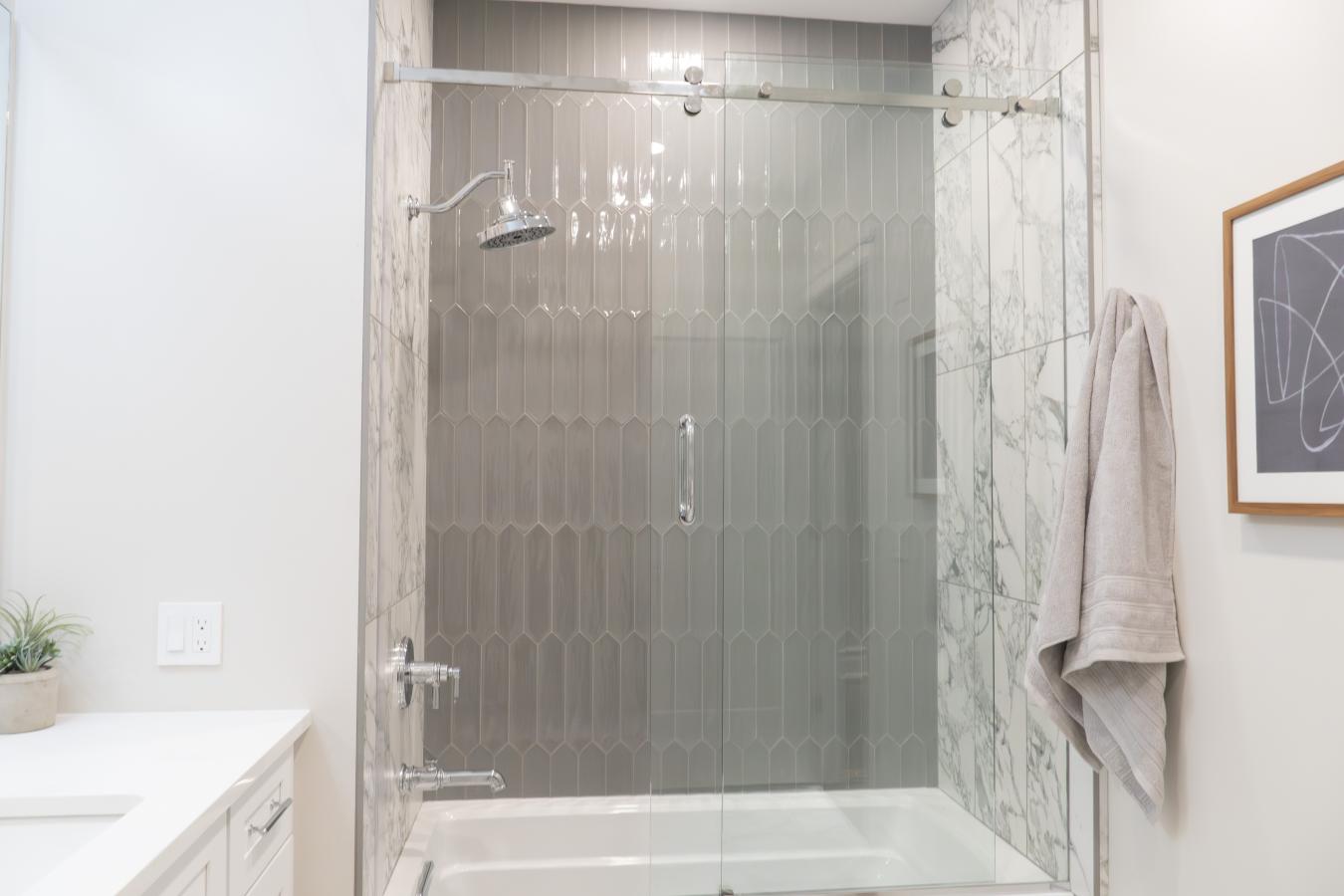 Saratoga Springs, Saratoga, 12866, United States, 2 Bedrooms Bedrooms, ,2 BathroomsBathrooms,Residential,For Sale,1844426