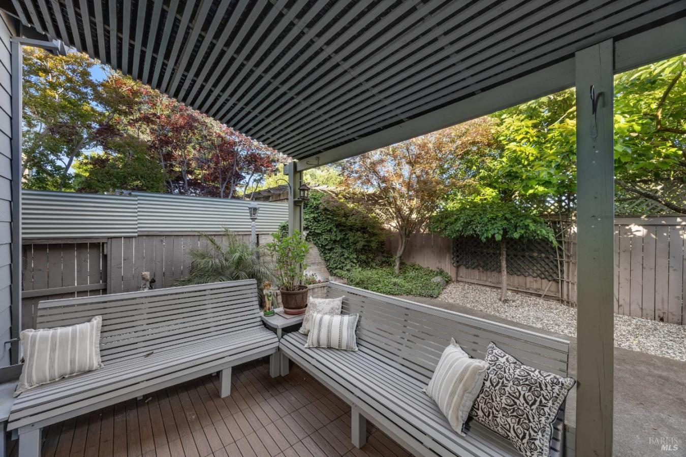 Petaluma, California, 94954, United States, 3 Bedrooms Bedrooms, ,2 BathroomsBathrooms,Residential,For Sale,1858582