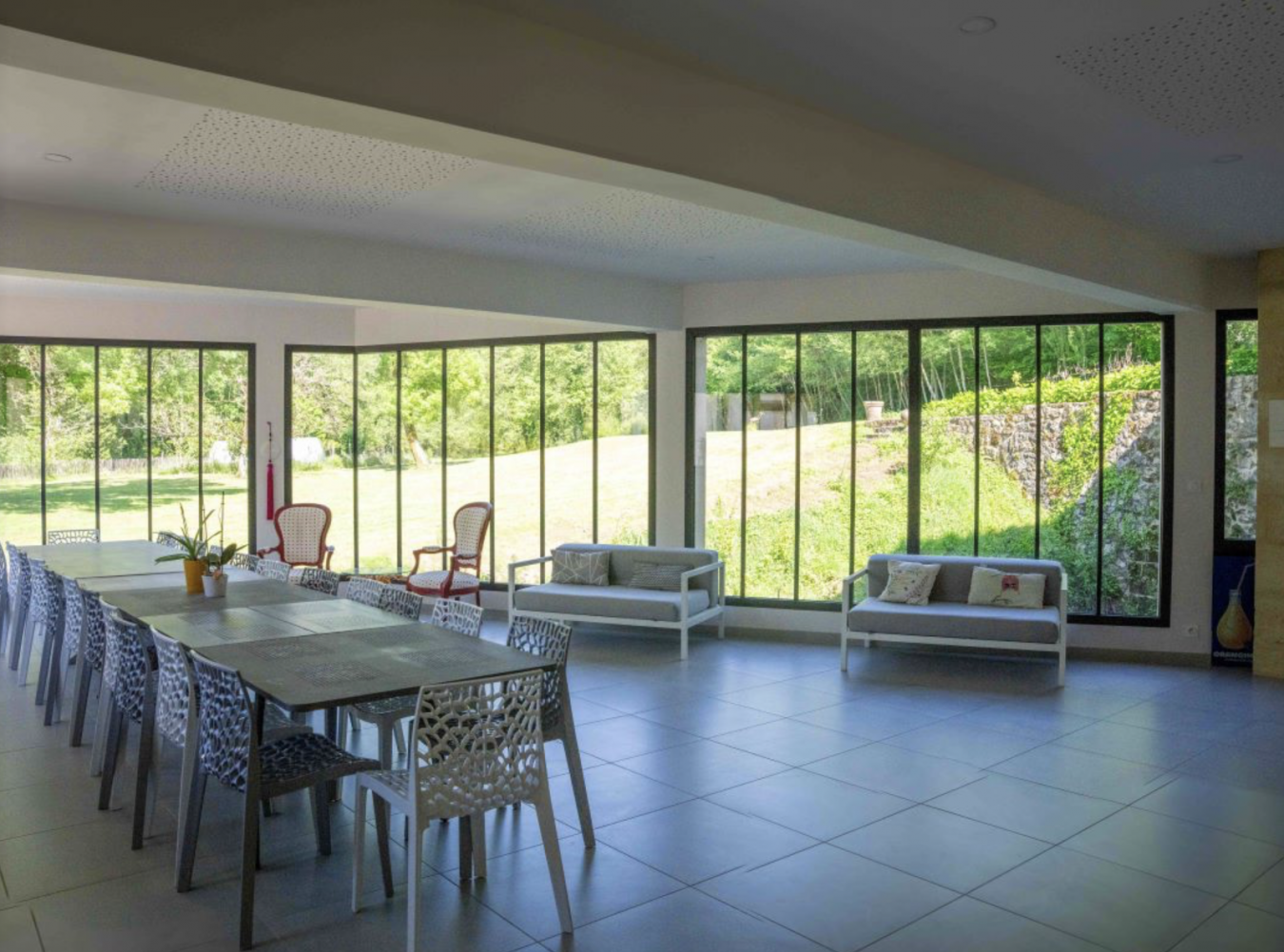 Quinsac, 33360, France, 8 Bedrooms Bedrooms, ,7 BathroomsBathrooms,Residential,For Sale,1858580