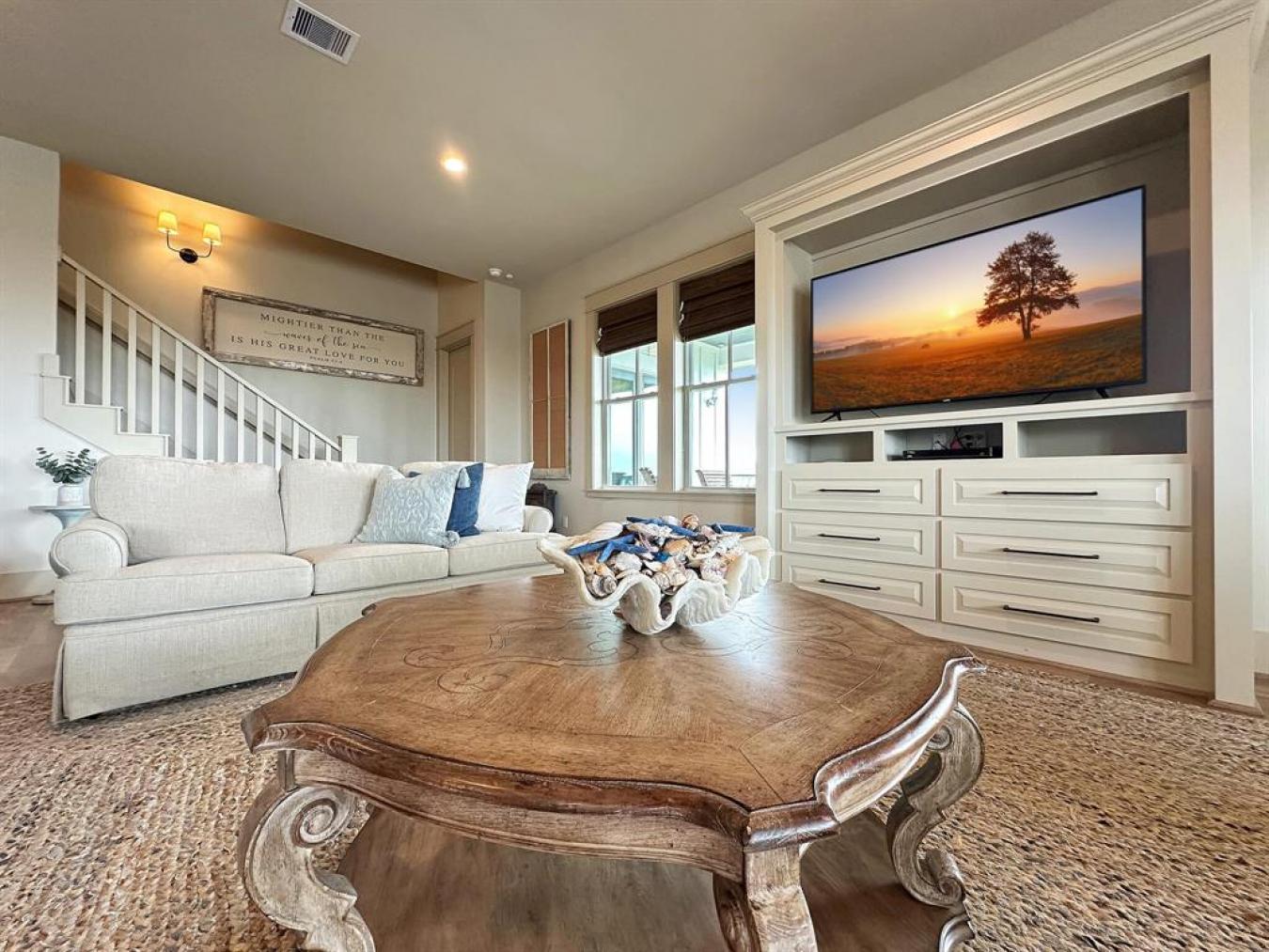 Crystal Beach, Texas, 77650, United States, 5 Bedrooms Bedrooms, ,4 BathroomsBathrooms,Residential,For Sale,1858574